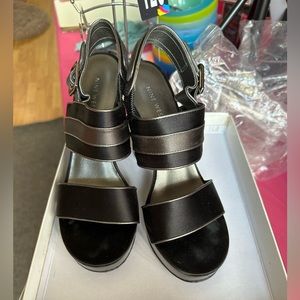 Platform black and silver metallic shoes size 8.5